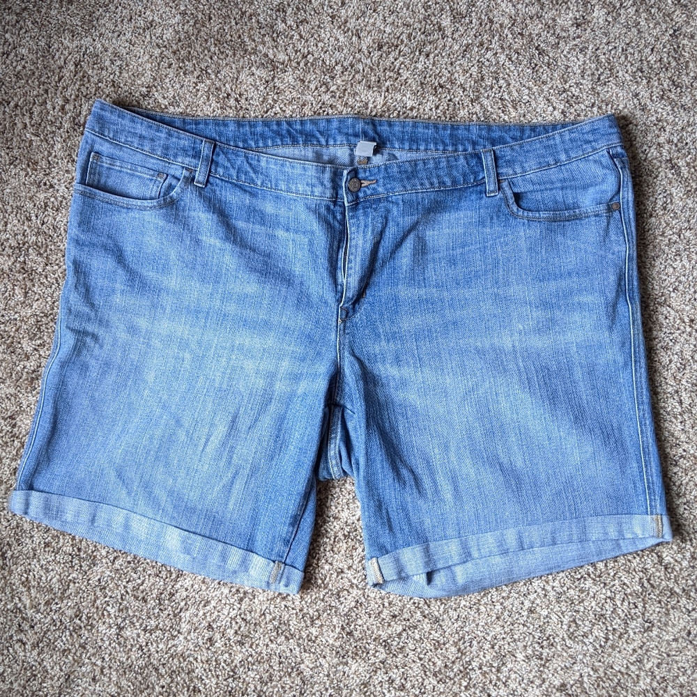 Old Navy Plus Denim Bermuda Shorts 26W